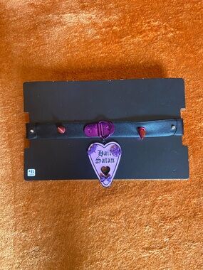 Spirit Black Choker with Purple Heart Pendant and Red Studs